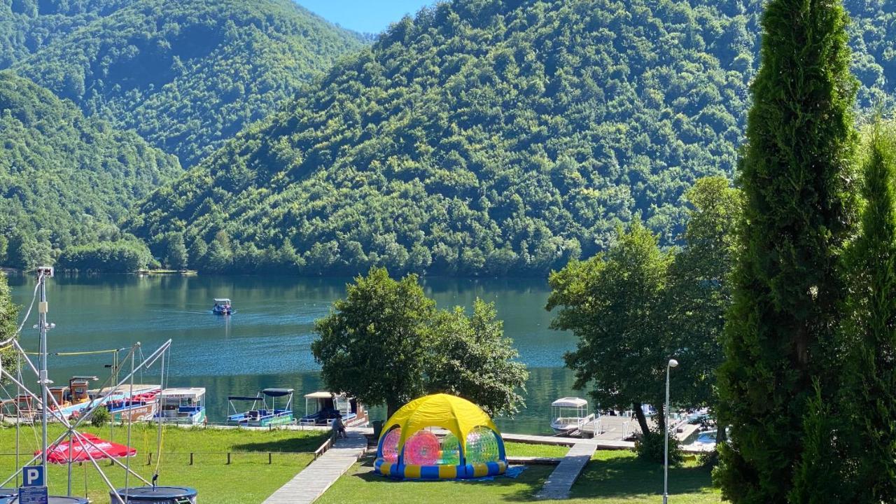 יאיצי Hotel Plivsko Jezero מראה חיצוני תמונה